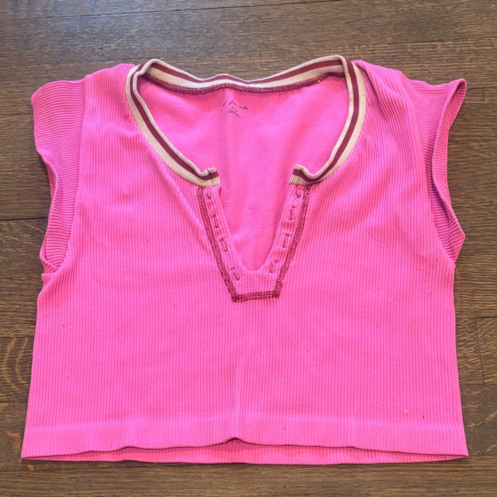 Urban Outfitters Out From Under “Go For Gold” Top – Size XL (Runs Small)
